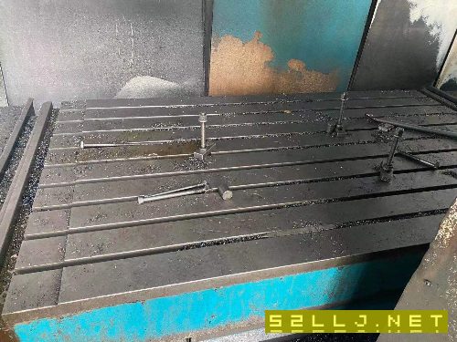 出售：威海華東3022數控龍門銑一臺