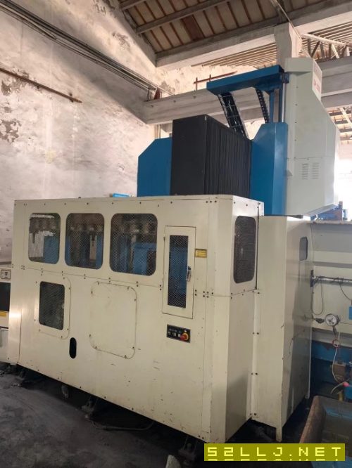 臺灣新衛(wèi)龍門加工中心：2X3米