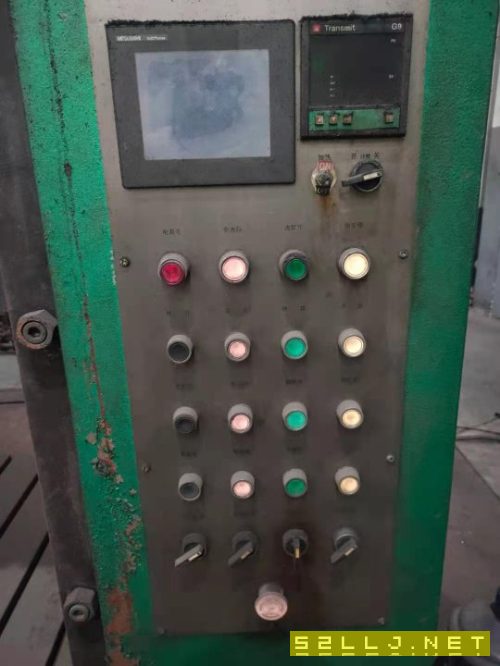 出售大連三齊2518X300合模機