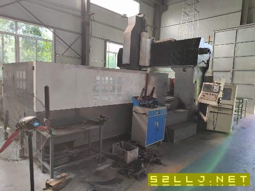 已定工廠在位使用南京中德3018數控龍門銑，三菱m70系統(tǒng)