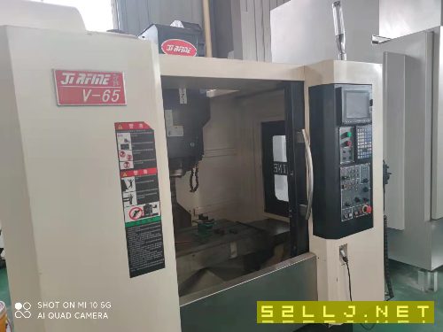 出售：2016年喬鋒v65加工中心