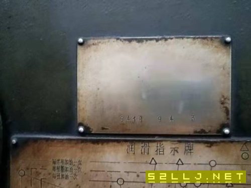 東方機床廠生產的B2310B龍門銑刨床