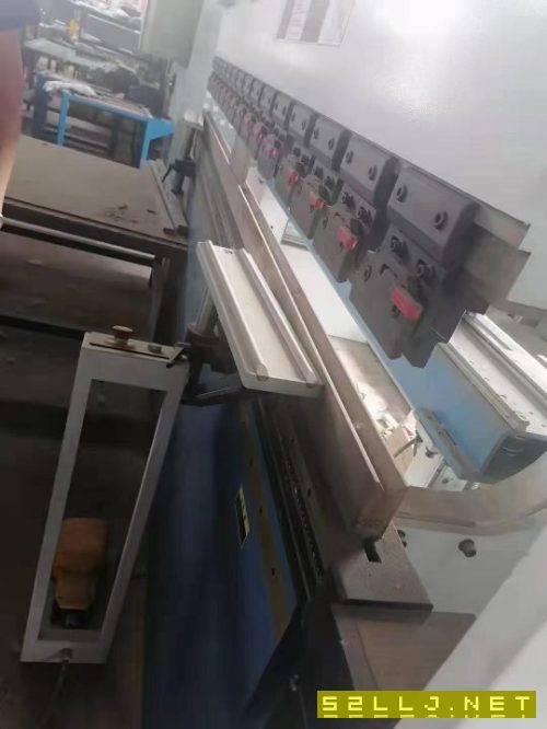 出售:2018年亞威全新數(shù)控折彎機(jī)