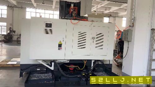 出售:2019年德楊1265立式加工中心，主軸BT40，發那科系統。