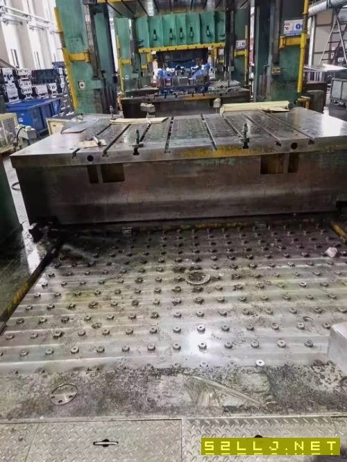 出售：2008年合肥鍛壓一條線六臺(tái)，框架油壓機(jī)y27一800噸二臺(tái)，y27一630噸四.