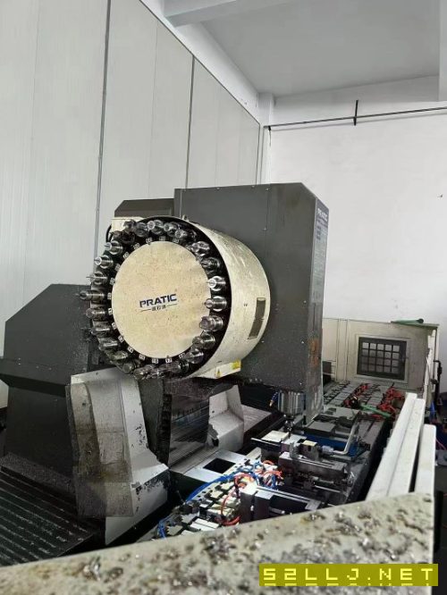 出售:2017年普拉迪PYB4500型材機，鑄鐵床身，BT40主軸。
