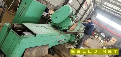 出售：上海M13503000外圓磨，機器完好在位使用。
