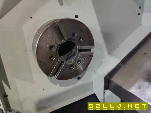 出售：2015年臺灣程泰GA-300/900數(shù)控車床，發(fā)那科OI-TD系統(tǒng)，阿爾法電機(jī)驅(qū).
