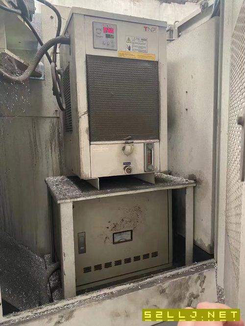 出售：同款三臺臺偉1160立式加工中心