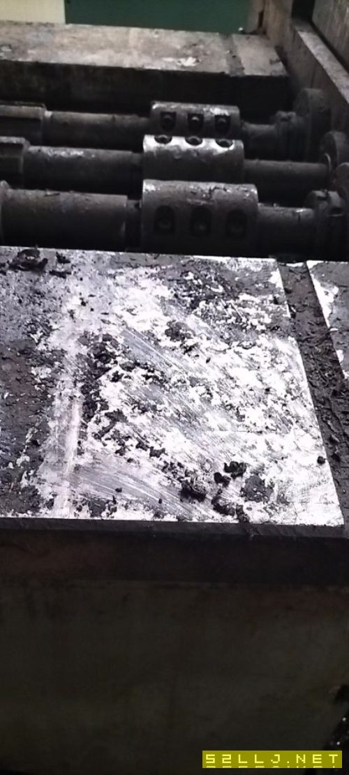 武重320滾齒機，模數24，卡盤直徑1米8，導軌完好，價格不高