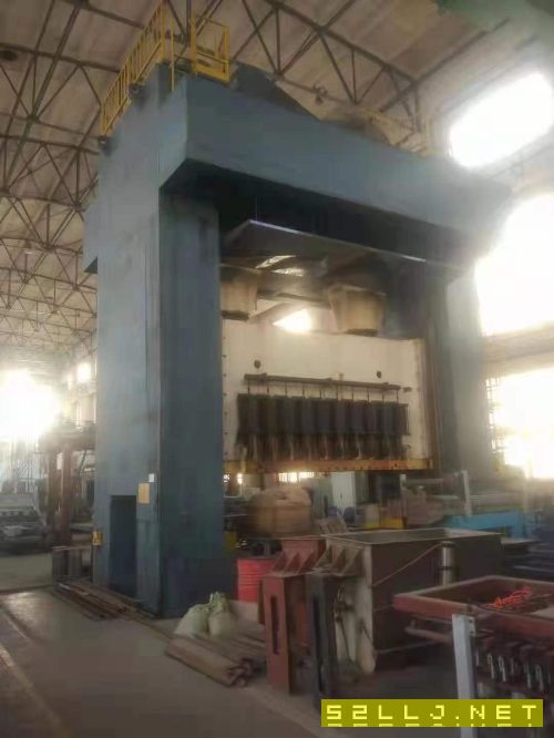 1600噸雙點沖床工作臺前后移動八成新優惠出售
