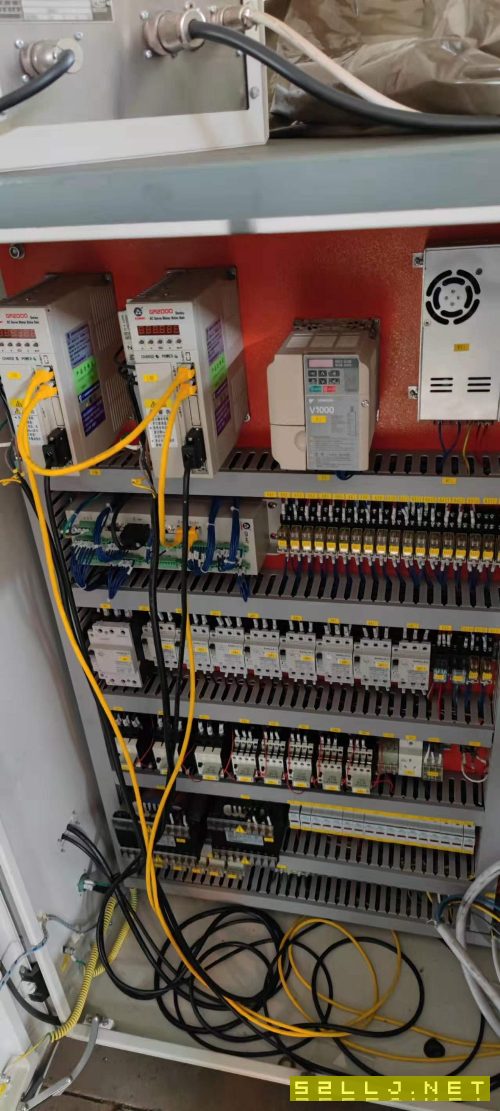 全新未用上海外圓磨1332/1000