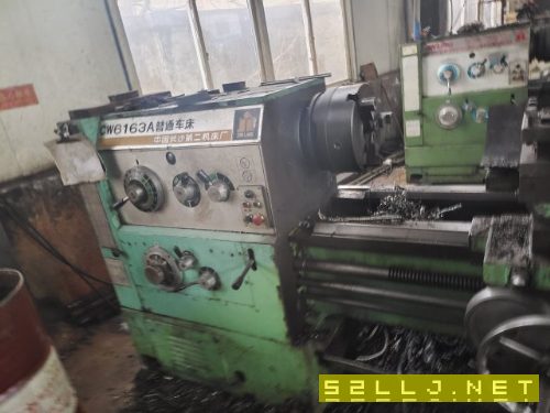 打包出售兩臺長沙二機6163X3000車床