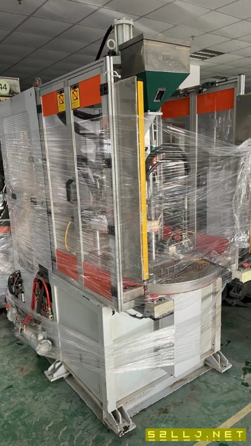 出售臺灣百塑立式注塑機25噸