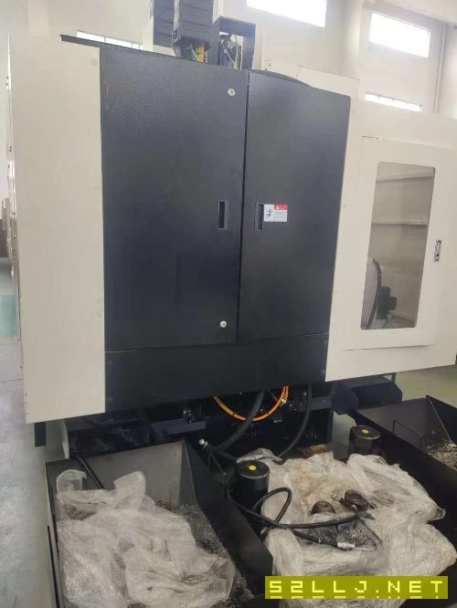 出售：2022年臺群856s準新機一臺