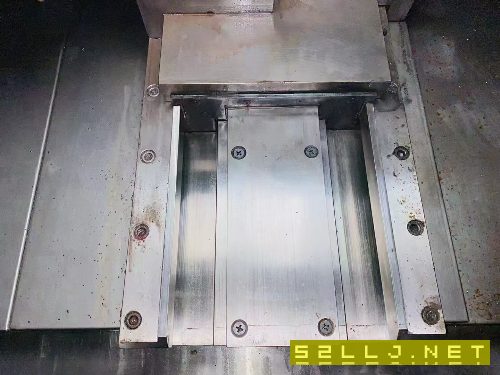 剛到2臺(tái)9成新云南精機(jī)SL-630大斜軌20年生產(chǎn)，廣.