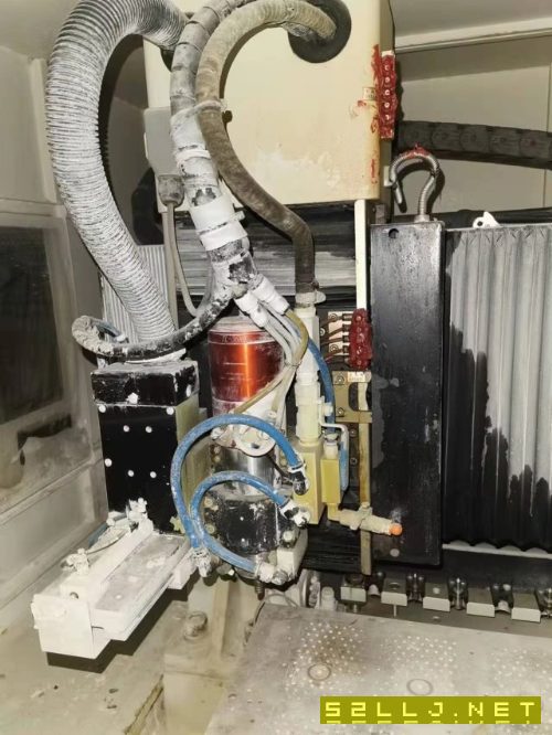 出售多臺高速加工玻璃精雕機價格便宜