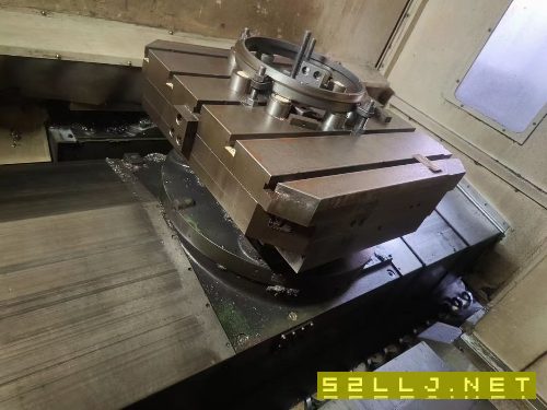 出售：斗山HM805II臥加，