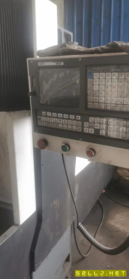 出售兩臺龍門銑