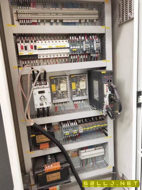 出售:320T/4500數控折彎機，只做過一批樣品，成.
