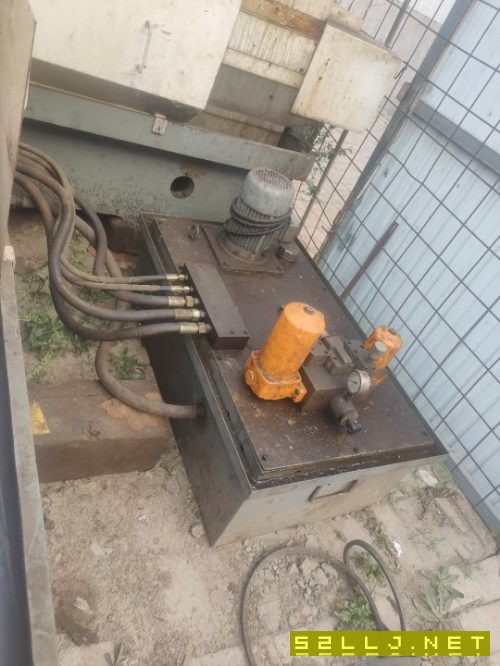 出售上海機床廠H163-3000外圓磨床，保精度，可現(xiàn).