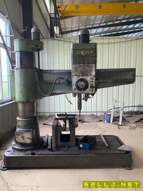 出售WF67K-200T/4000數(shù)控折彎機