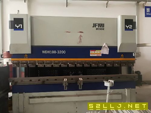 數控剪板機1臺，數控伺服轉塔沖床1臺，數控液壓.