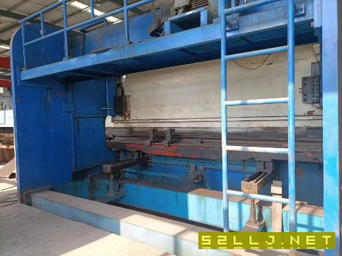 出售WF67K-500T/6000力豐數(shù)控折彎?rùn)C(jī)