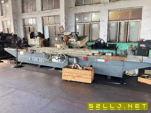 出售：正宗上海機床廠產14502000萬能外圓磨床一.