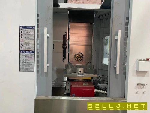 出售:2021年全新銳捷臥加一臺，500工作臺，主軸B.