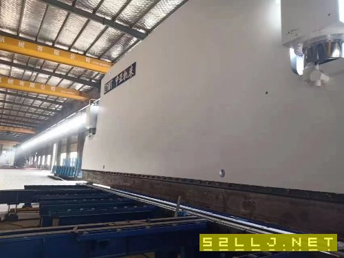出售安徽中亞1000噸12米數(shù)控折彎機(jī)
