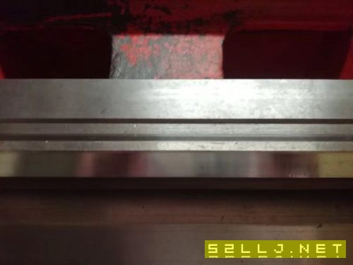 出售：61501000數控車床，廣數系統。