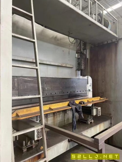 出售600噸六米無錫數控折彎機
