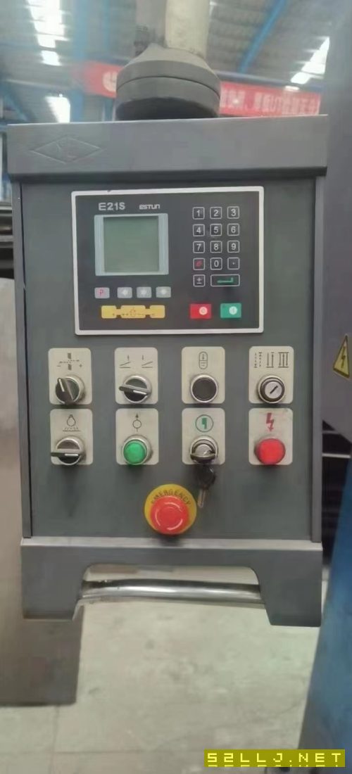 出售QC11K-252500數控閘式剪板機