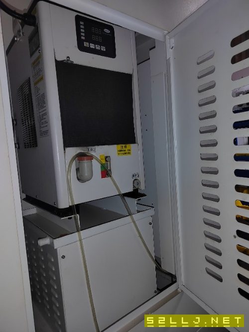 2020年生產屹正EZ860加工中心，三軸45滾柱線軌，.