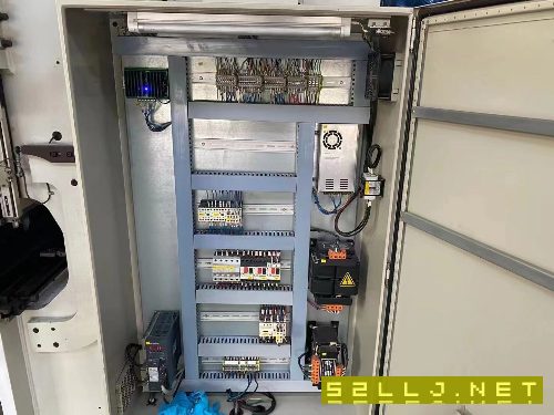 出售電液數控折彎機40T/1500