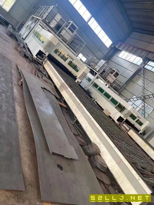 出售金威刻12000瓦激光切割機(jī)