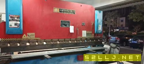 出售100噸三米二折彎機，63200剪板機套裝