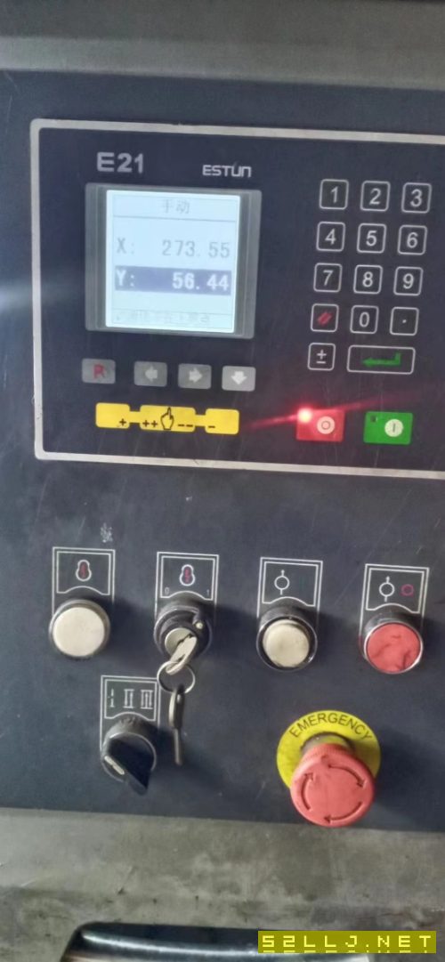 出售中信125噸四米數(shù)控折彎機(jī)