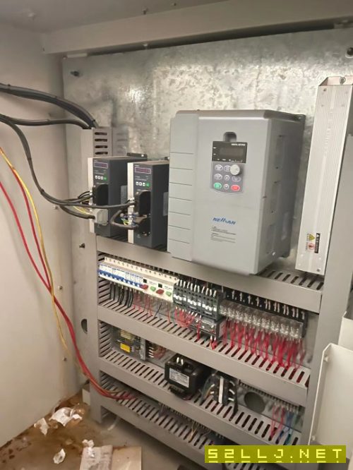 準新機宇創6180/3米數控車床
