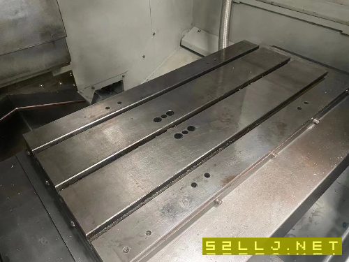 美國哈挺GX710plus加工中心，發(fā)那科系統(tǒng)，三軸線.