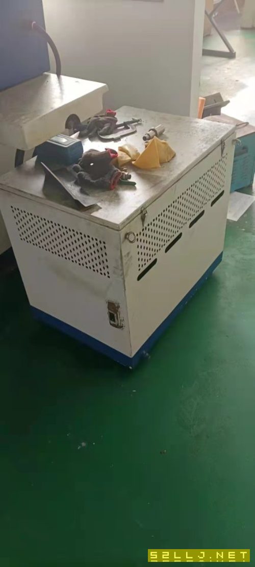 臺灣產的6030磨床，磁盤600300mm，可以試車。