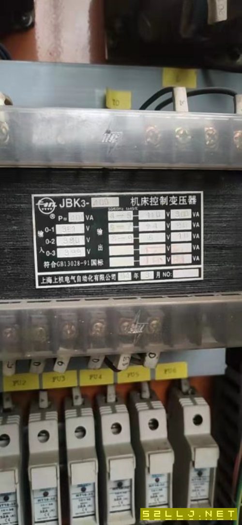 上海磨床1432X1米的。2004年