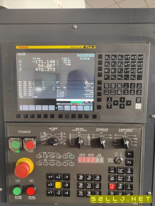 2021年上仕精機860龍門架構，三軸重型滾柱線軌加.