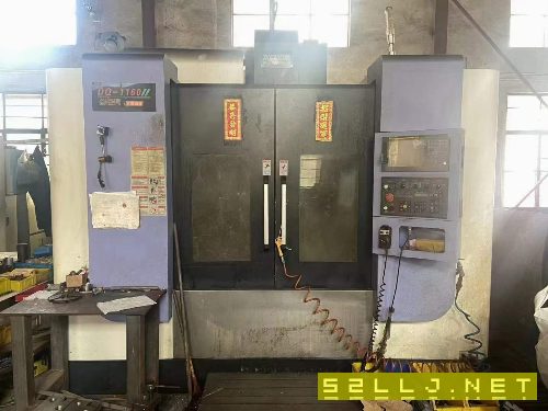出售：江蘇大僑1160加工中心一臺