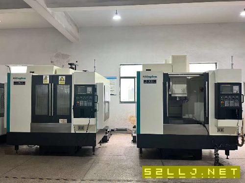 出售：兩臺2019年臺灣鐵王850加工中心