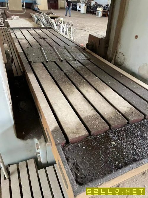 精品天津1250/4米龍門銑床，在位置低價出售