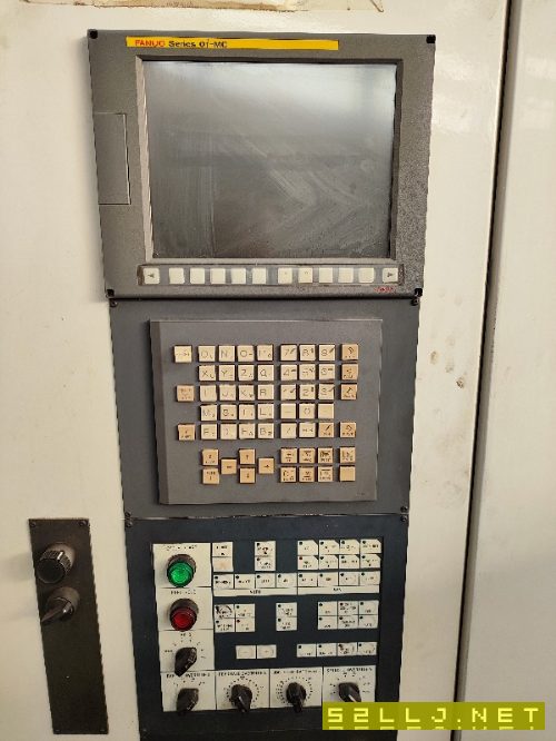海天630雙工位臥式加工中心，BT50齒輪頭，正常使用，三硬軌，發那科系統，6.