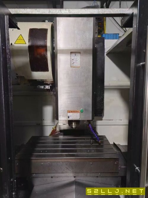 精品廈門大金855立加低價出售，三線軌，10000轉主軸，.