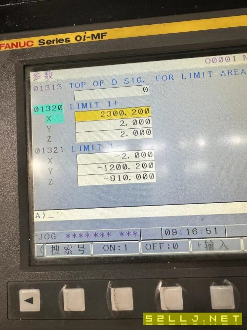 新到一臺2017年華群2212兩線一硬龍門加工中心，Y軸四.